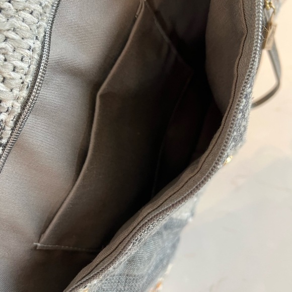 Vintage Annie of California Textile Wristlet Clutch with Hinge Closure - Picture 9 of 16